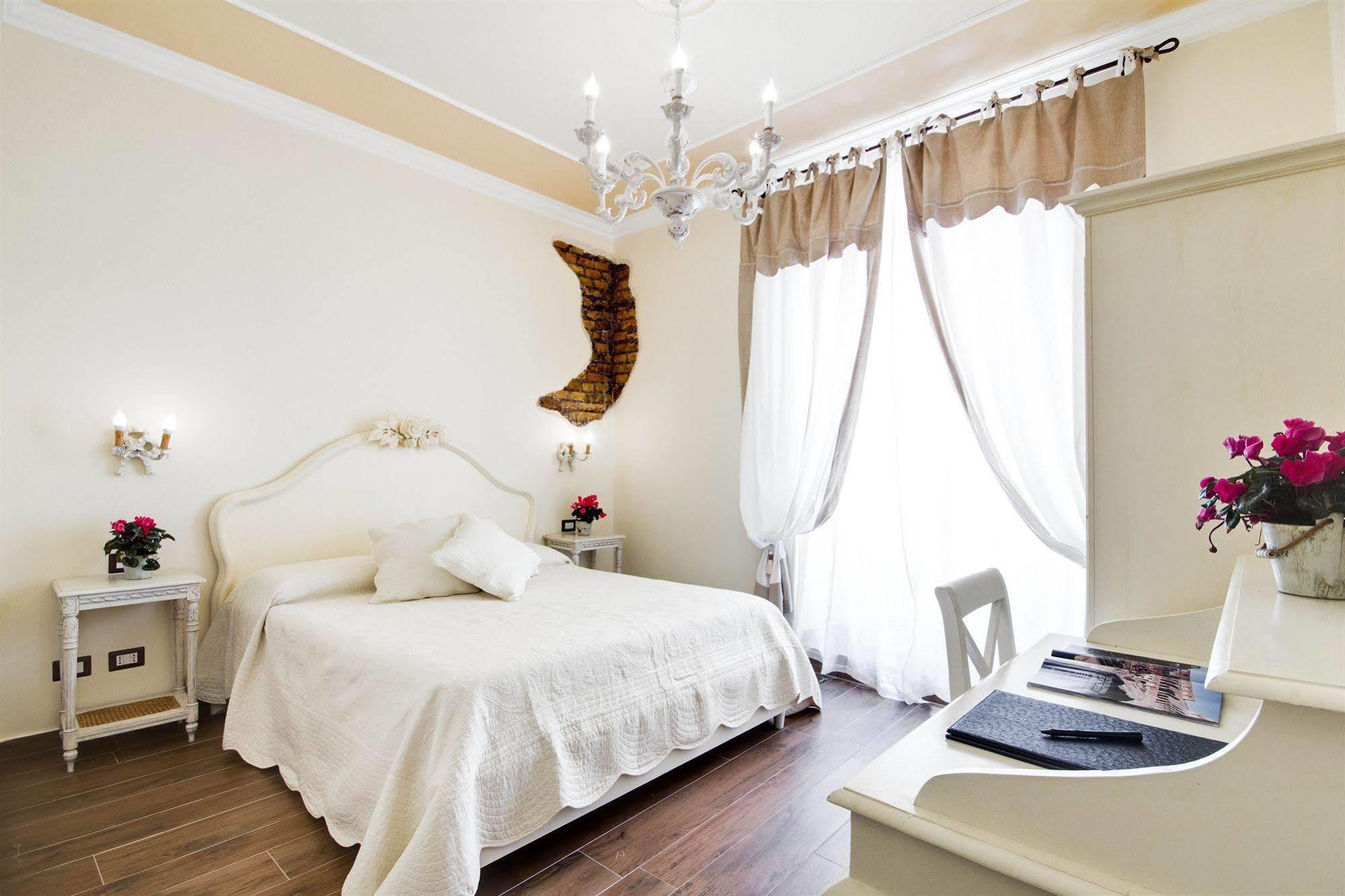 Lunaria Suites Roma Exterior foto